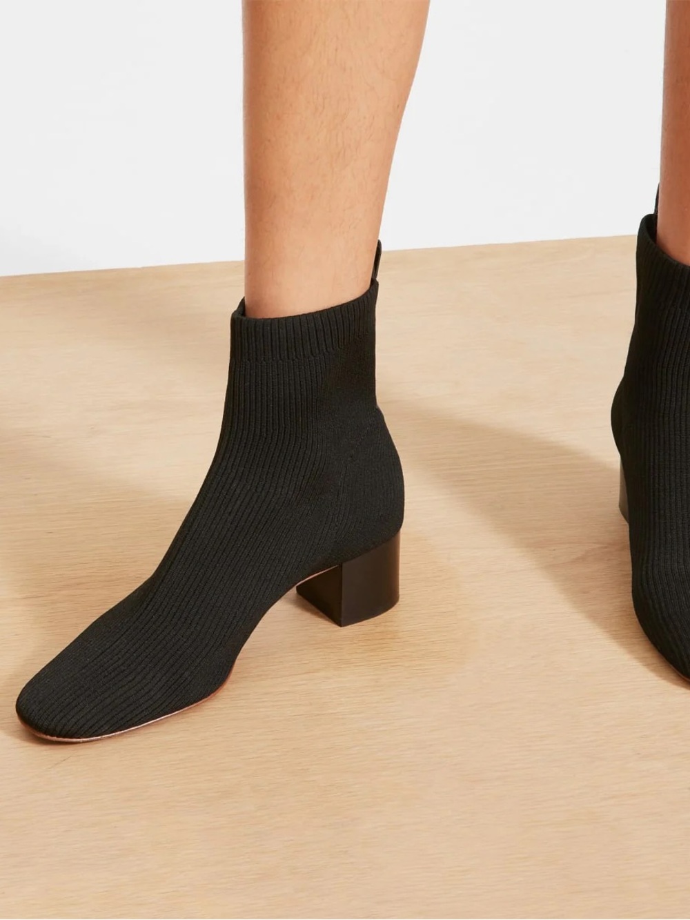 Everlane the Glove Boot in size 7